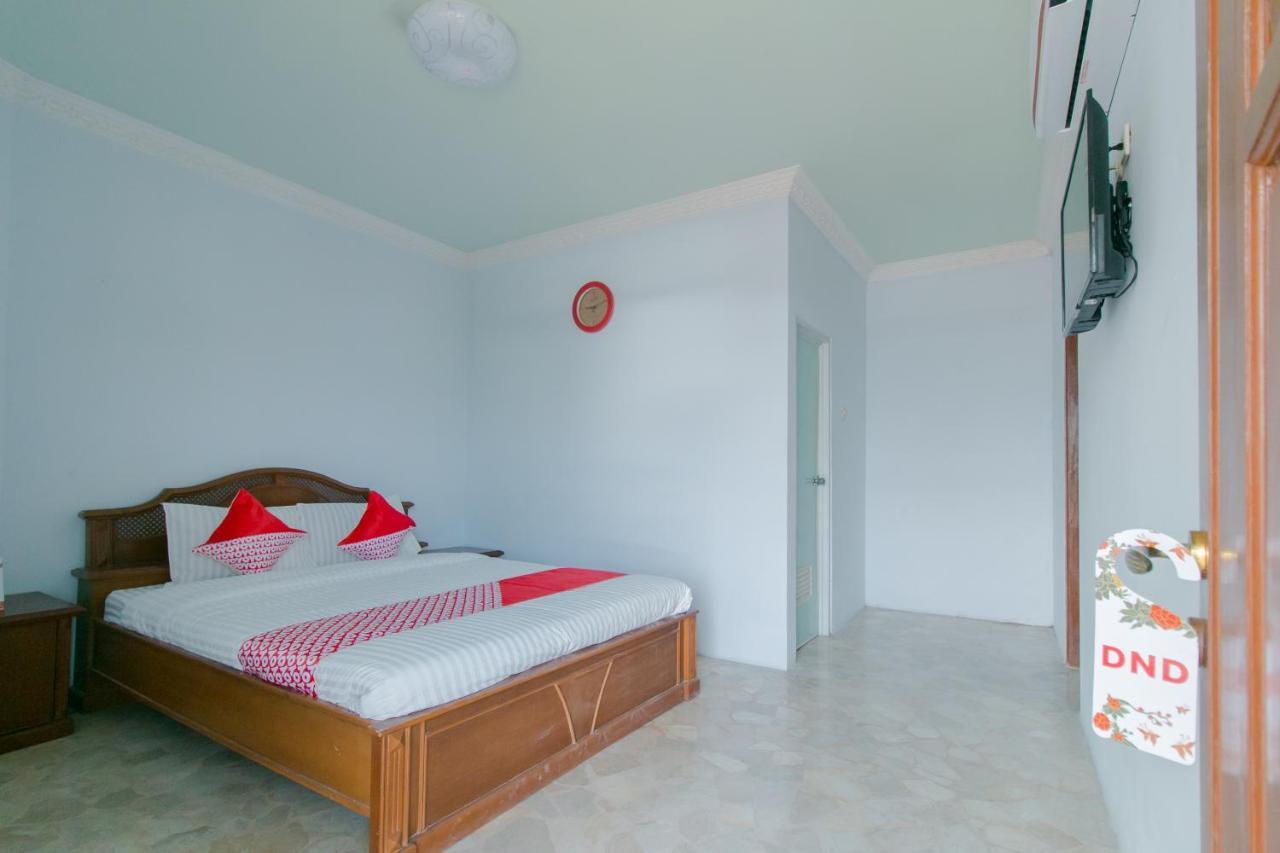 Oyo 2858 Vafa Guesthouse Cianjur Exterior foto